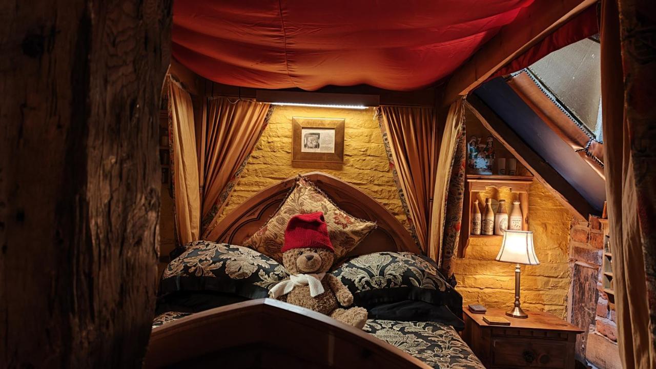 Wizards Thatch Luxury Suites Олдерли-Эдж Экстерьер фото