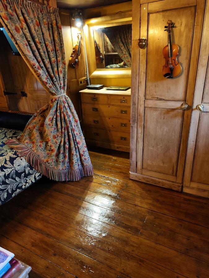 Wizards Thatch Luxury Suites Олдерли-Эдж Экстерьер фото