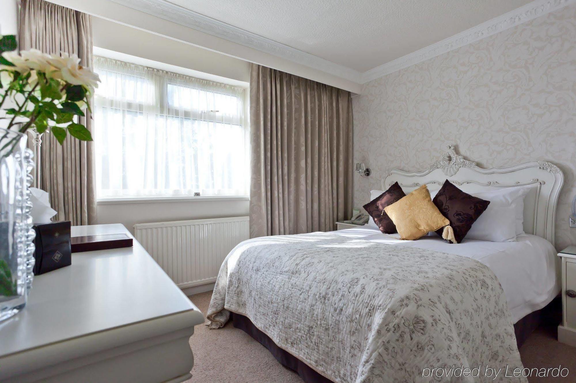 Wizards Thatch Luxury Suites Олдерли-Эдж Экстерьер фото